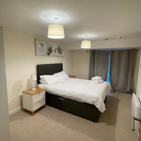 The Paramount, Swindon Ngoại thất bức ảnh