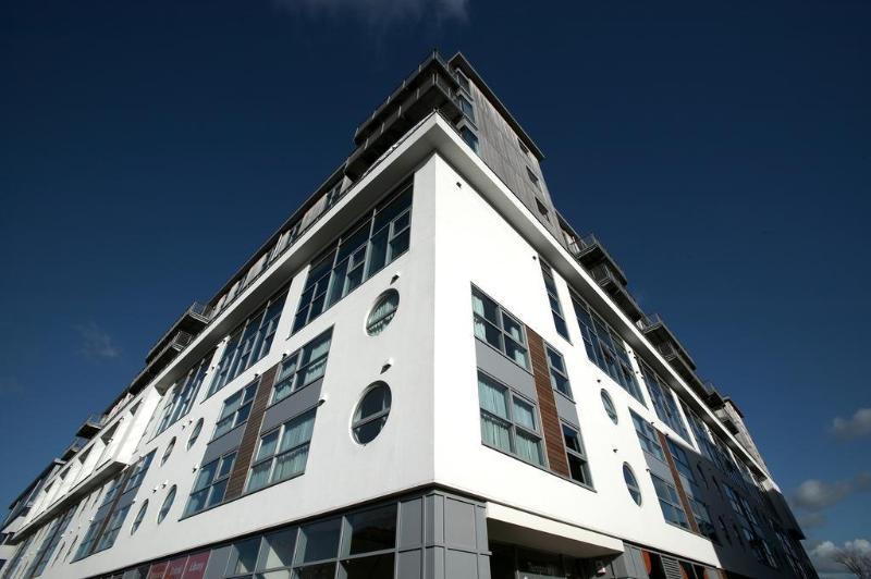 The Paramount, Swindon Ngoại thất bức ảnh