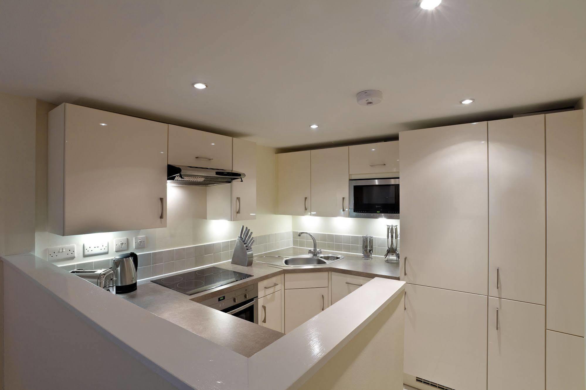 The Paramount, Swindon Ngoại thất bức ảnh